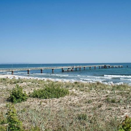Nah Am Meer, Ruhige Lage, Gratis Nutzung Vom Ahoi Erlebnisbad Und Sauna In Sellin - Haus Inselblick Fewo 02 Гёрен Экстерьер фото